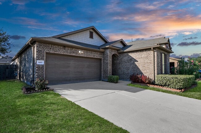 Primary Photo - 6603 Taylor Park Ln