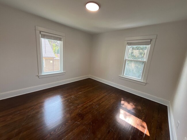 Building Photo - 708 N 41st St