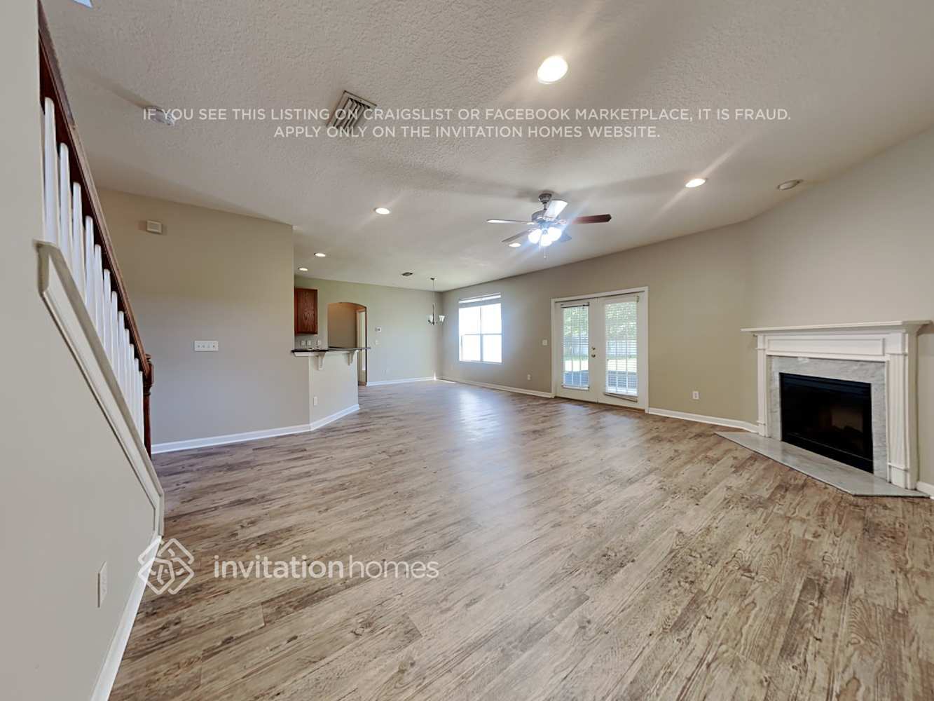 Building Photo - 15827 Canoe Creek Dr