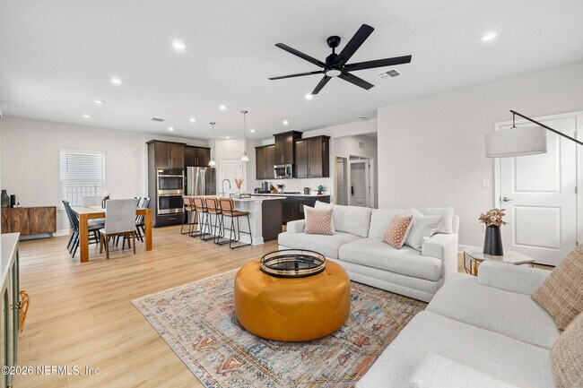 Building Photo - 181 Buffalo Ct