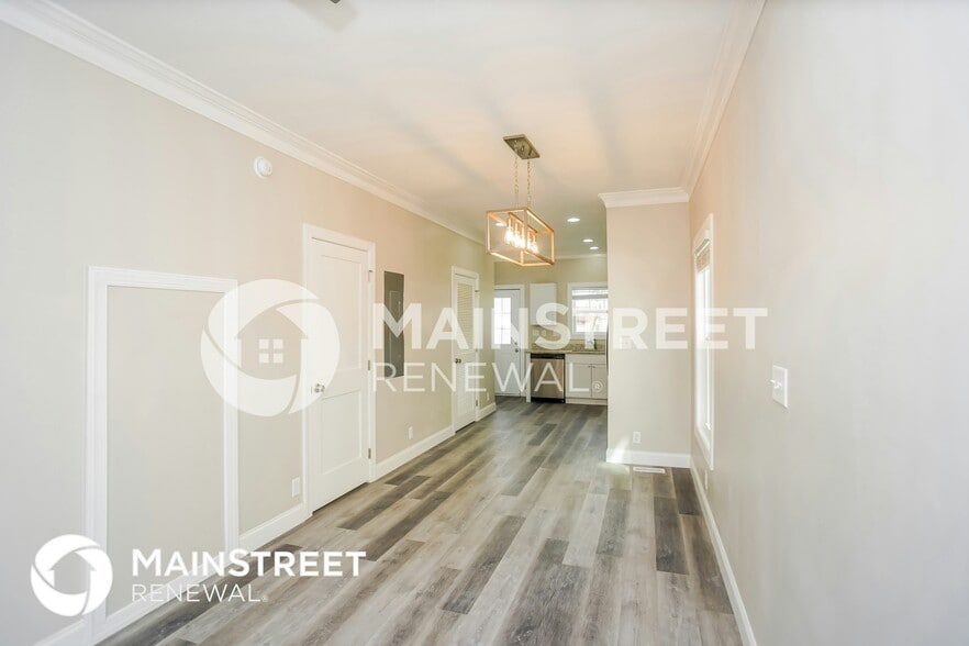 Building Photo - 3161 4th Ave S