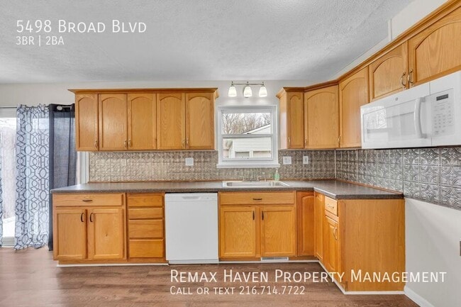 Building Photo - 5498 Broad Blvd