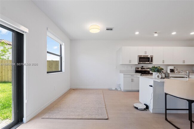 Building Photo - 11932 SW 241 Ter