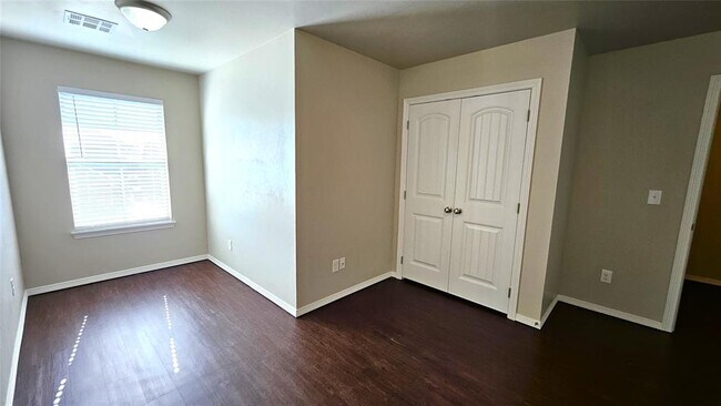 Building Photo - 2173 Buena Vida Ln