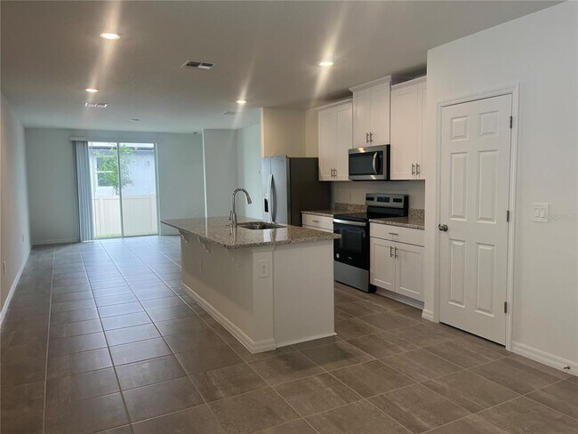 Building Photo - 4973 Kaia Ave