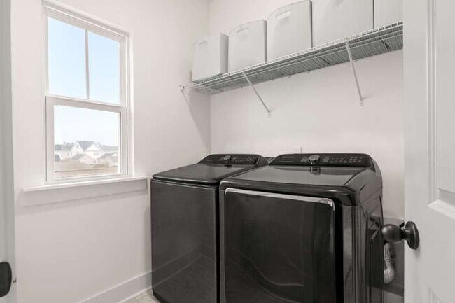 Building Photo - 115 Winding Branch Dr