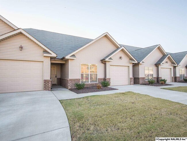 Building Photo - Minutes to MTM, Amazon, Polaris and Target
