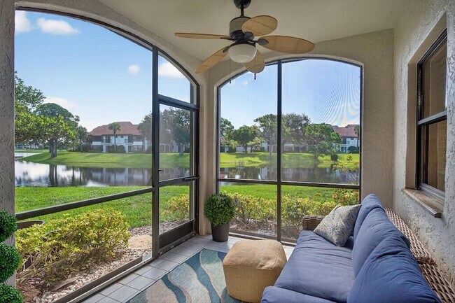 Primary Photo - 16100 W Bay Dr