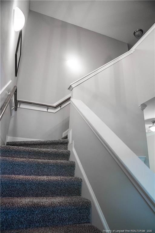 Building Photo - 919 Carolina Ave