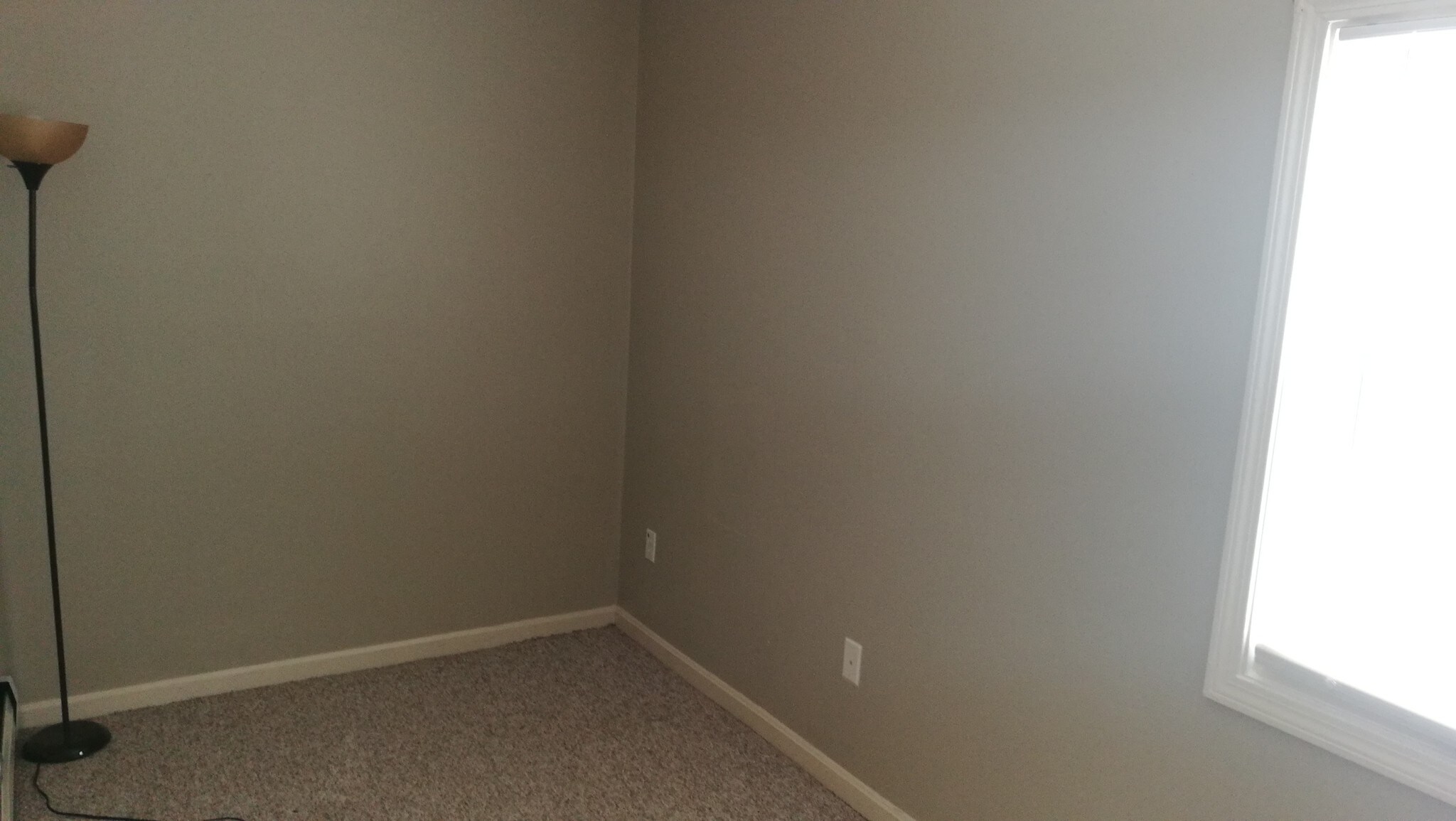 Building Photo - 167 Merrimack St