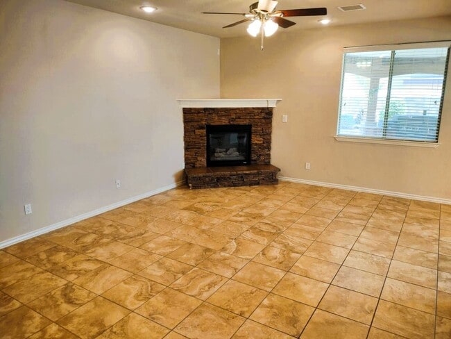 Building Photo - Dazzling Two Story Westside Home With Refrigerated Air Located In Quiet Neighborhood