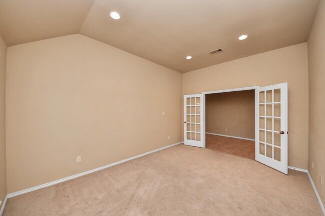 Building Photo - 2003 Sequoia Trail Ln