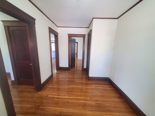 Building Photo - 30 Boutwell St