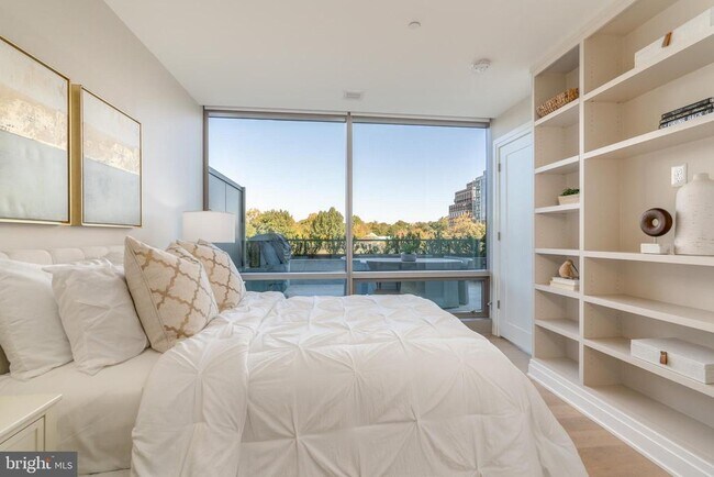 Building Photo - 2501 M St NW