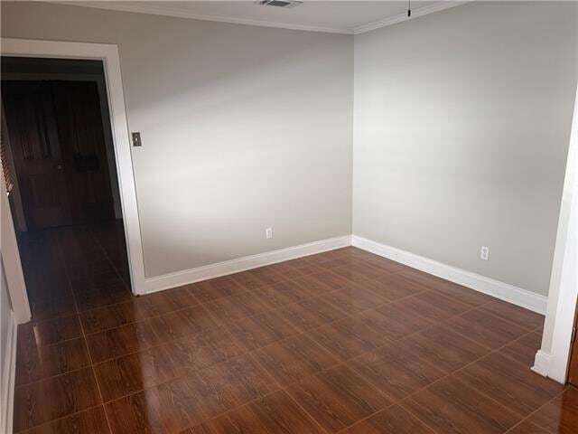 Building Photo - 2518 Onzaga St