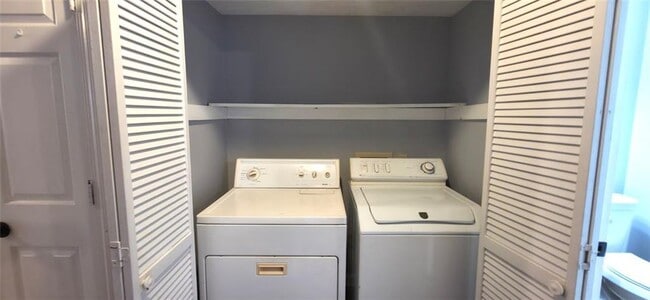 Building Photo - 1380 Kennesaw Trace Ct