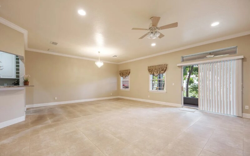 Building Photo - 1800 Kole Pl