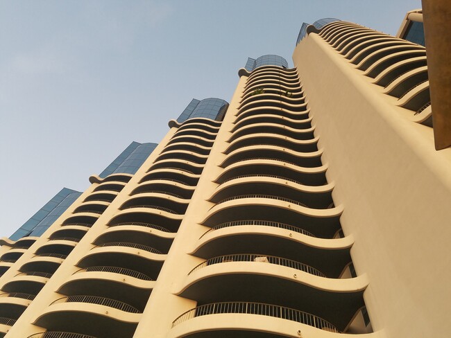 Building Photo - 66 Queen St