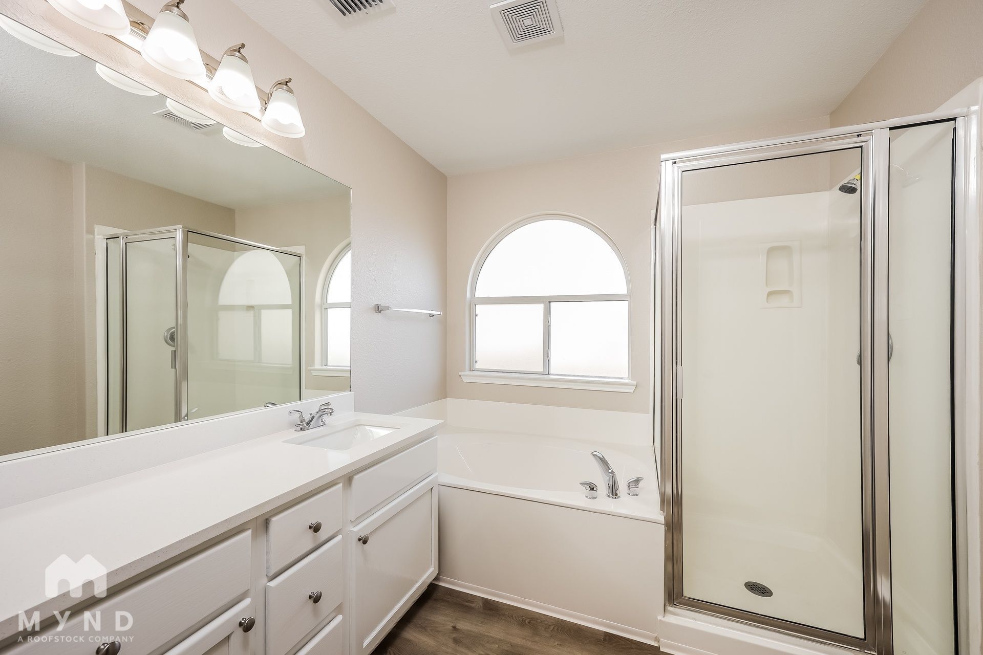 Building Photo - 10210 Briar Rose