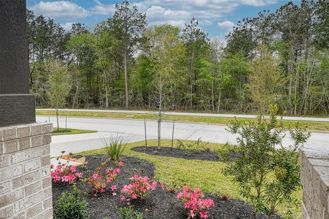 Building Photo - 128 E Cascade Heights Dr