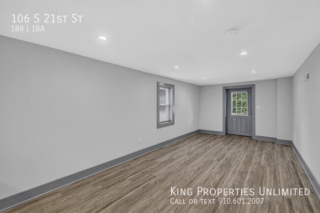Building Photo - 106 S 21st St