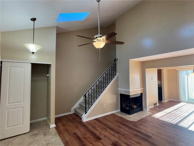 Building Photo - 16 Walnut Cir