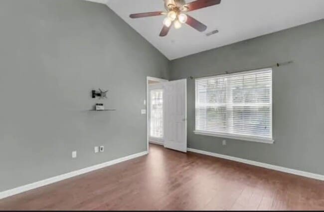 Building Photo - 8638 Grassy Oak Trail