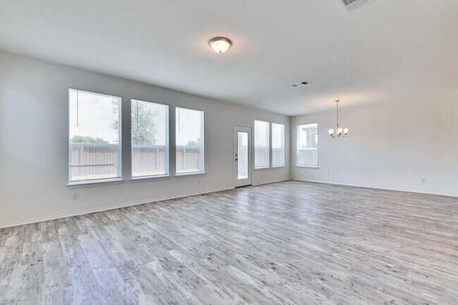Building Photo - 308 Lemon Light Ln