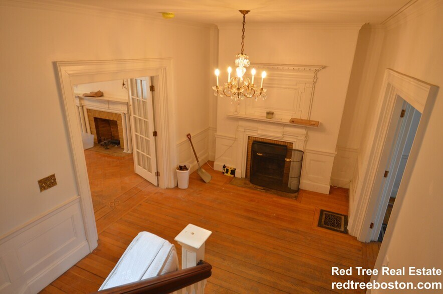 Building Photo - 1726 Beacon St