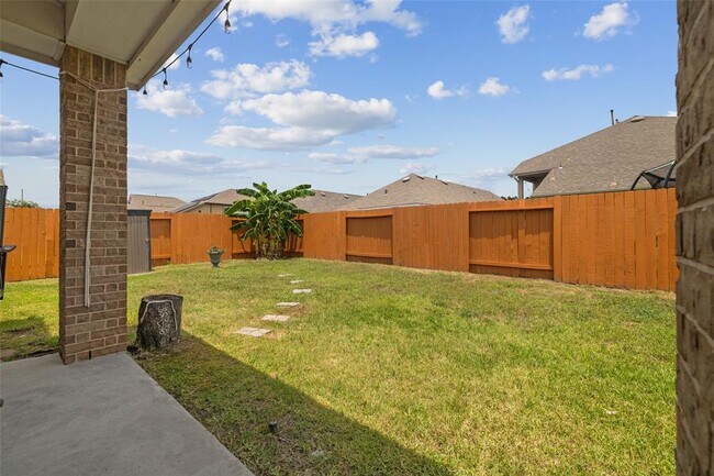 Building Photo - 3021 Wedgewood Bay Ct
