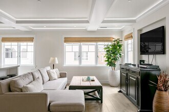 Building Photo - Luxurious 2-Bed, 2.5-Bath Coastal Retreat ...