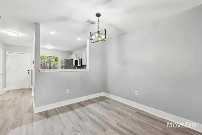 Building Photo - 12315 Bluestem Ln