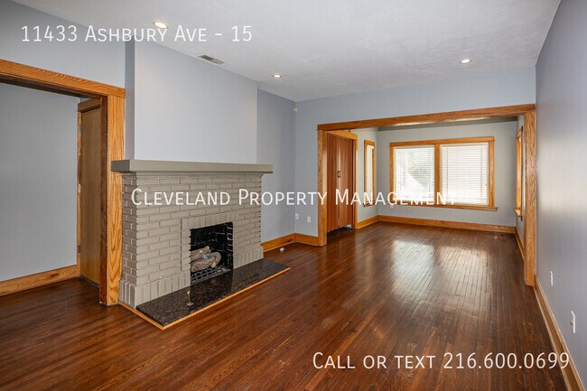 Building Photo - 11433 Ashbury Ave
