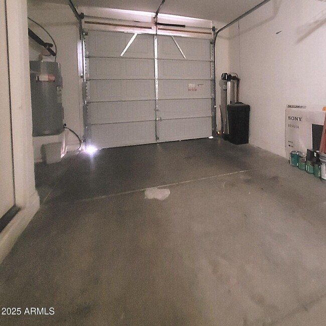 Building Photo - 17760 W Woodrow Ln