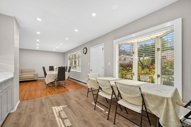 Building Photo - 11 Edward Ave