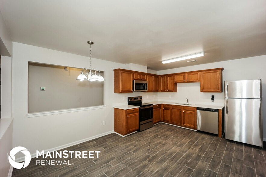 Building Photo - 5905 Raventree Ct
