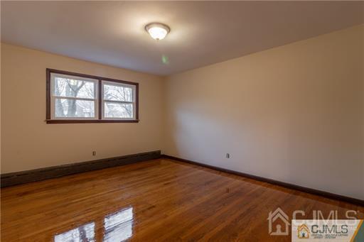 Building Photo - 346 Carteret Ave