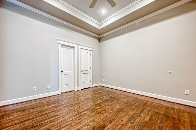 Building Photo - 2113 Bidwell Dr