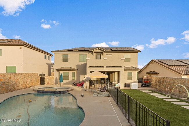 Building Photo - 883 Crystal Rook Dr