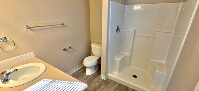 Building Photo - Modern 3-Bed Duplex with Hilltop Views and...