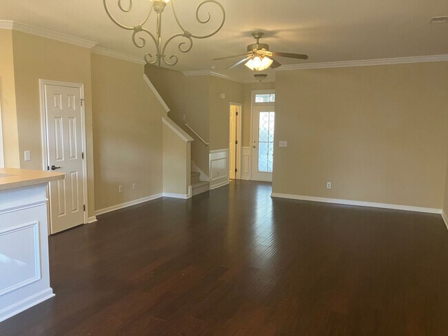 Building Photo - 3BR / 2.5 BA  At Bluffton Park