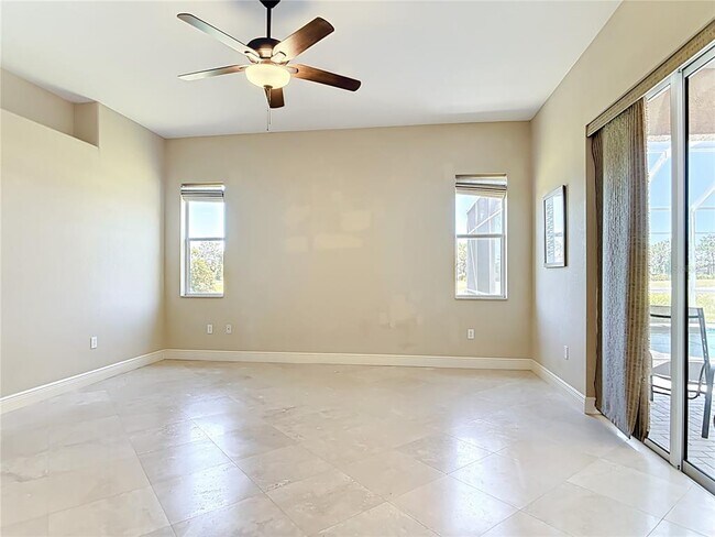 Building Photo - 168 Fairway Rd