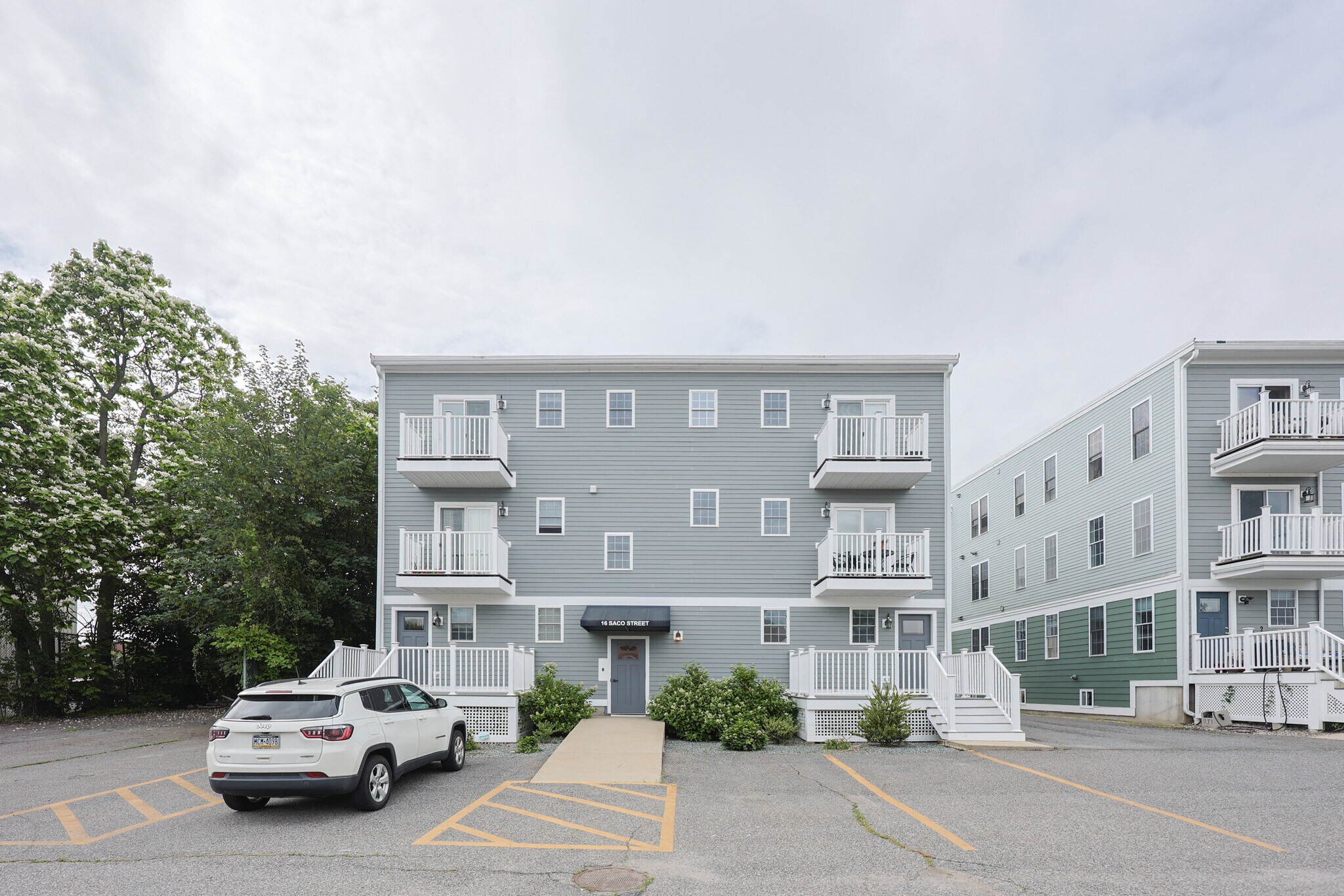 Building Photo - 16 Saco St