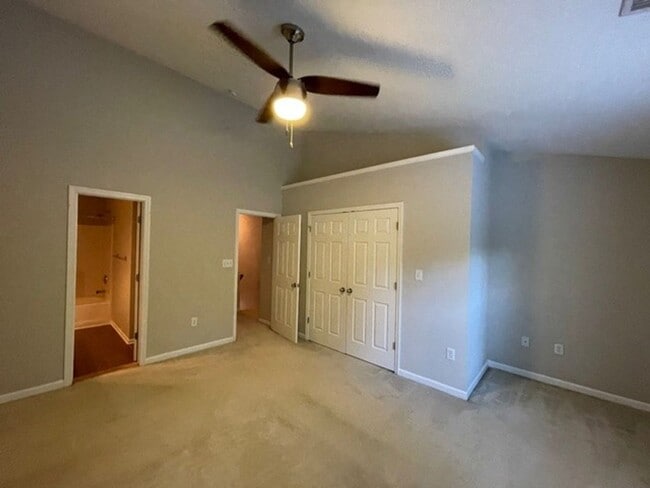 Building Photo - Prime North Raleigh Townhome with Dual Suites & Community Pool