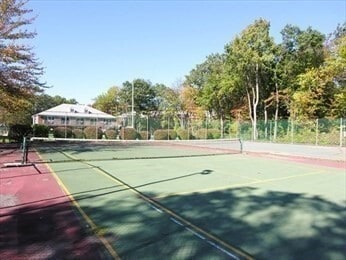 Building Photo - 41 Farrwood Ave