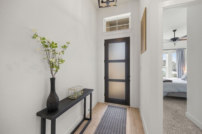 Building Photo - 3225 Isabella Fls Dr