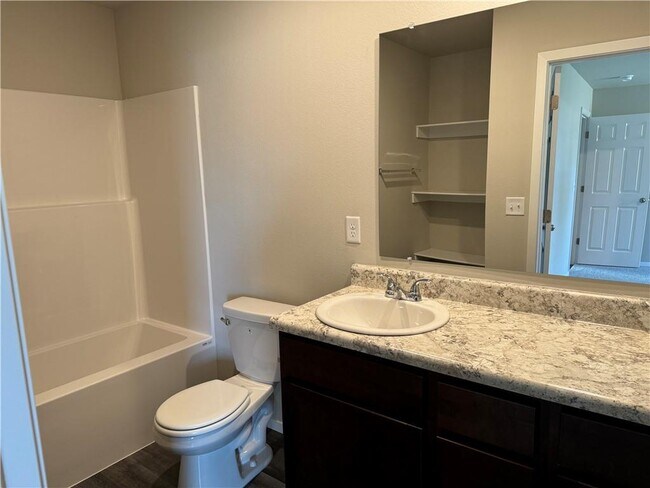 Building Photo - 2613 S Silver St