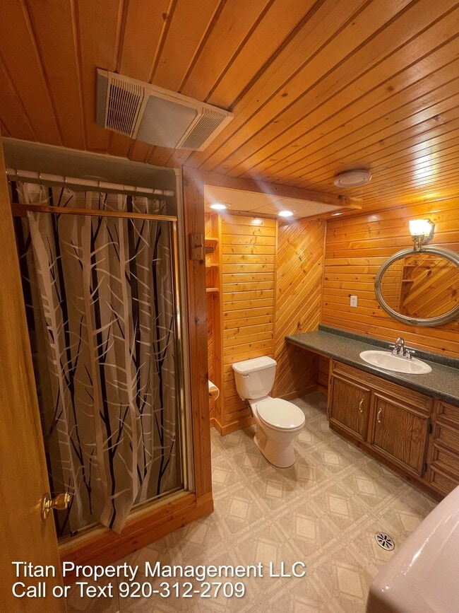 Building Photo - 1371 Inverness Ln