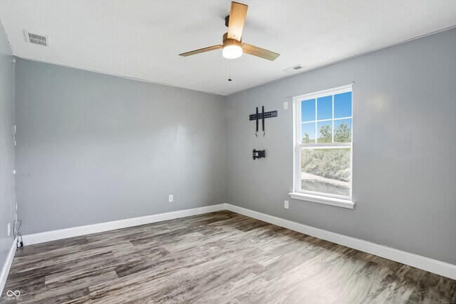 Building Photo - 12438 Hawks Landing Dr