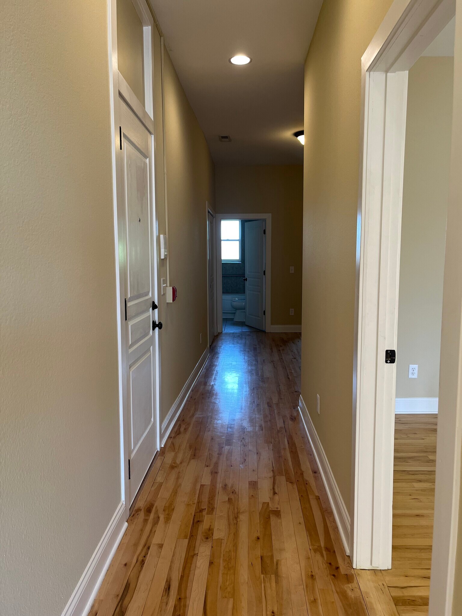 Hallway - 912 Clinton St
